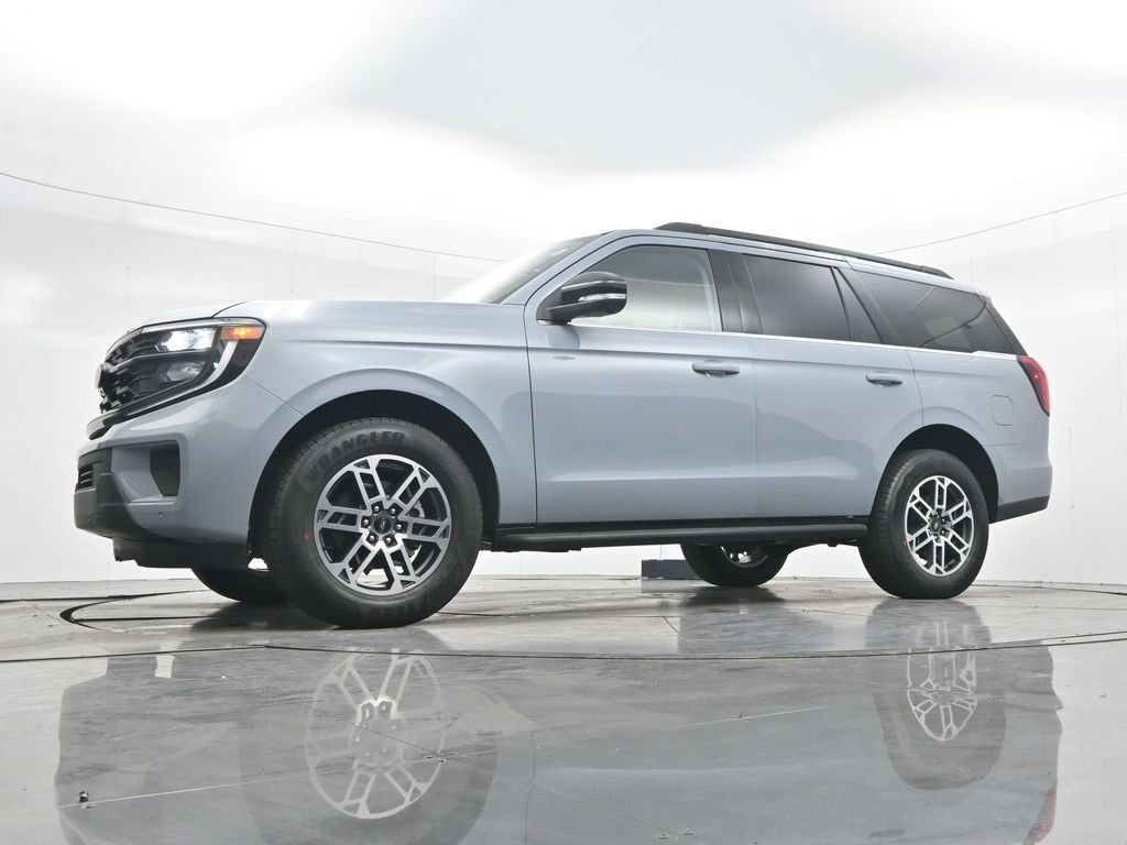 New 2026 Ford Expedition Active image 35