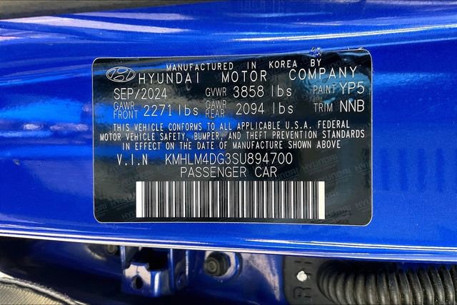 Certified 2025 Hyundai Elantra Sport w/ Cargo Package image 32