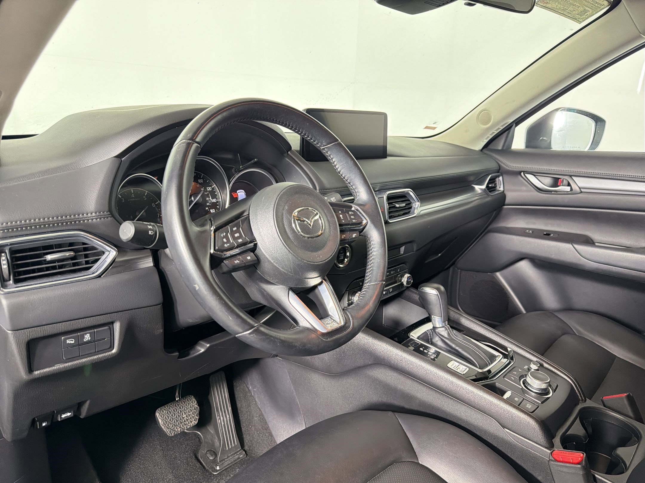 Used 2025 MAZDA CX-5 AWD 2.5 S w/ Select Package image 4