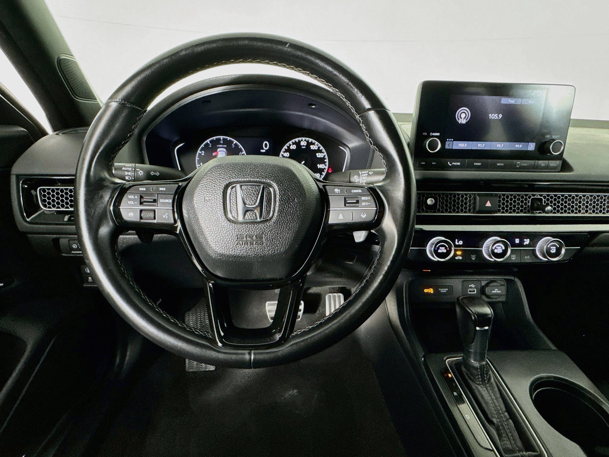 Used 2023 Honda Civic Sport image 10