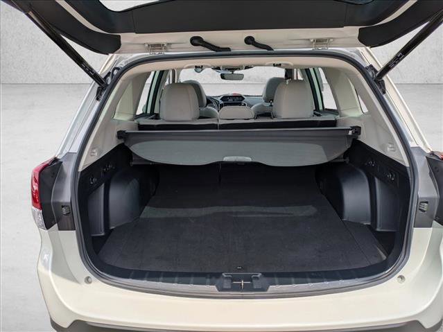 Used 2023 Subaru Forester Premium image 8