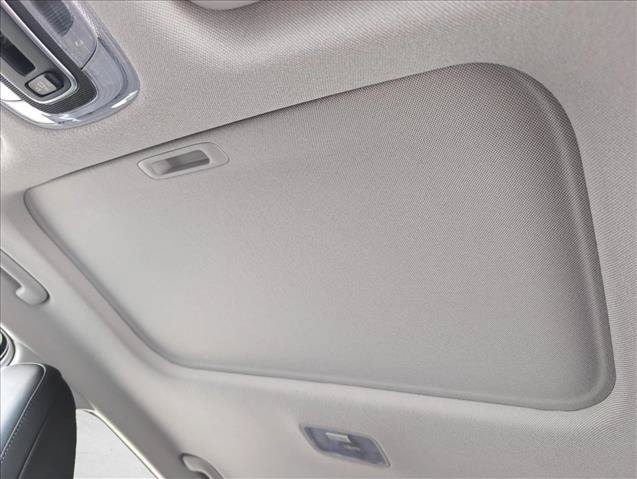 New 2026 Hyundai Elantra Limited FWD image 19