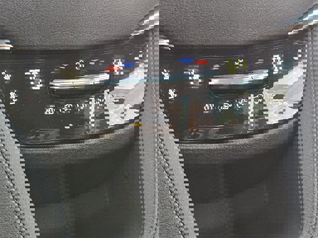 New 2026 Cadillac XT5 Premium Luxury w/ Driver Assist Package image 13