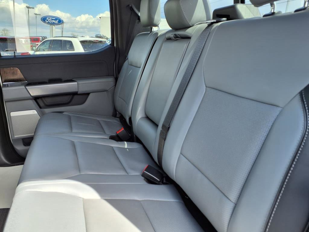 Used 2022 Ford F150 Lariat w/ Equipment Group 502A High image 10