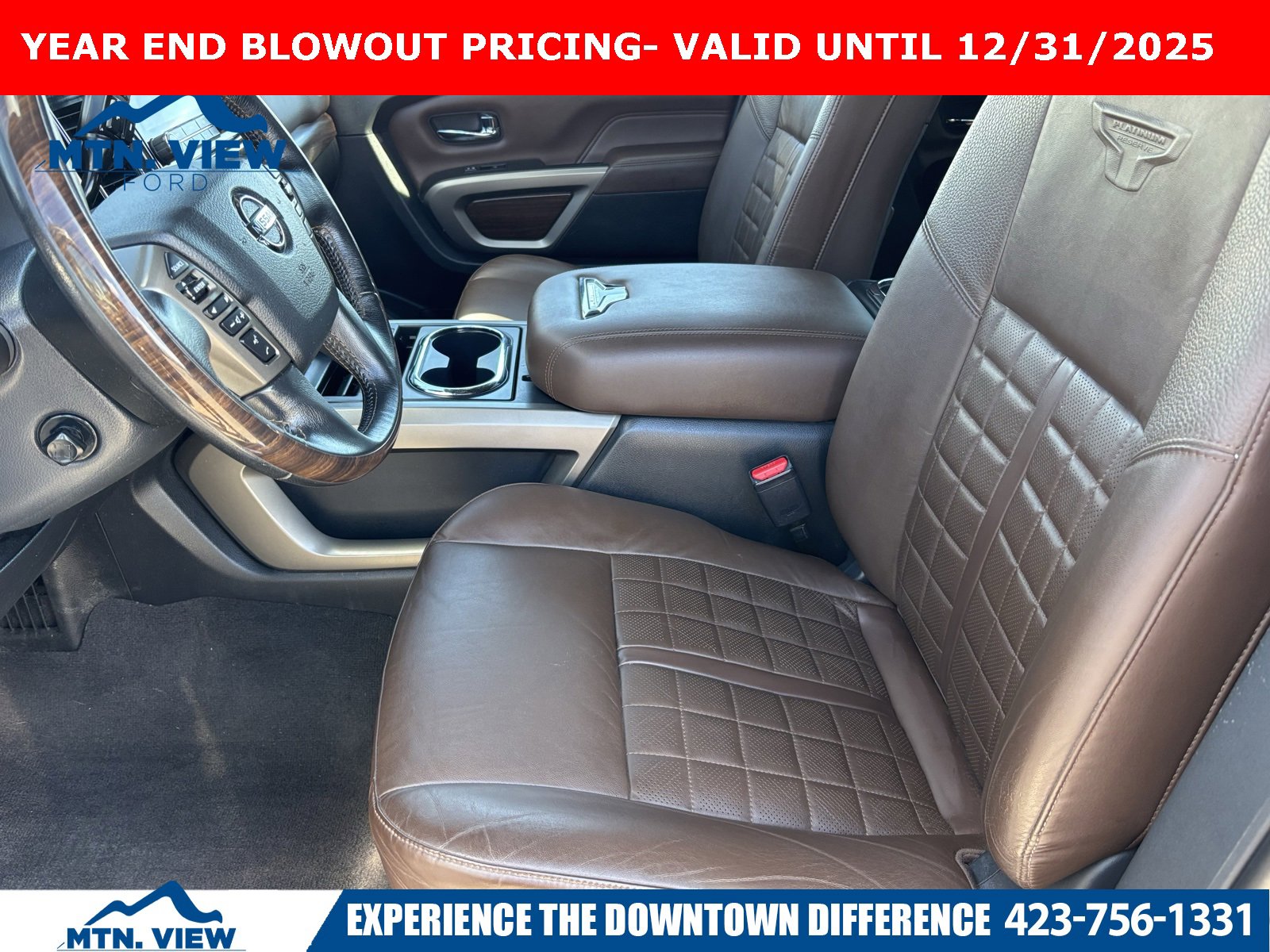 Used 2021 Nissan Titan Platinum Reserve image 19
