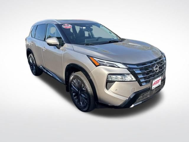 Used 2024 Nissan Rogue Platinum w/ Platinum Premium Package image 7