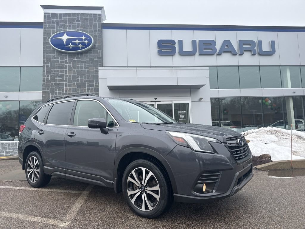 Used 2023 Subaru Forester Limited image 1