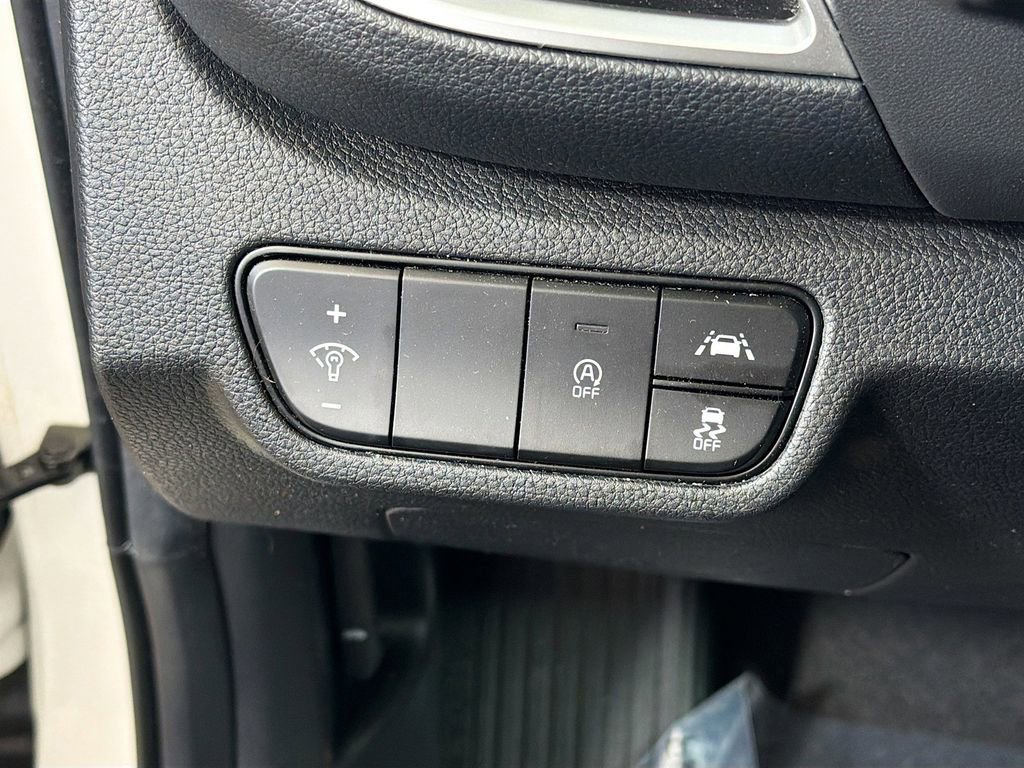 Used 2023 Kia Seltos SX w/ SX Sunroof Package AWD/4WD image 13