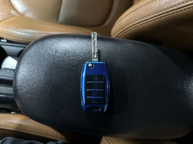 Used 2016 Kia Soul ! w/ Umber Package 1 image 30