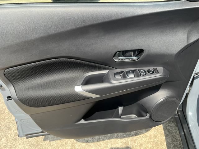 Certified 2023 Nissan Kicks SV FWD image 11