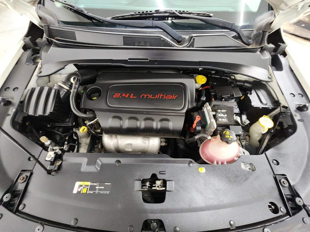 Used 2018 Jeep Compass Limited AWD/4WD image 34
