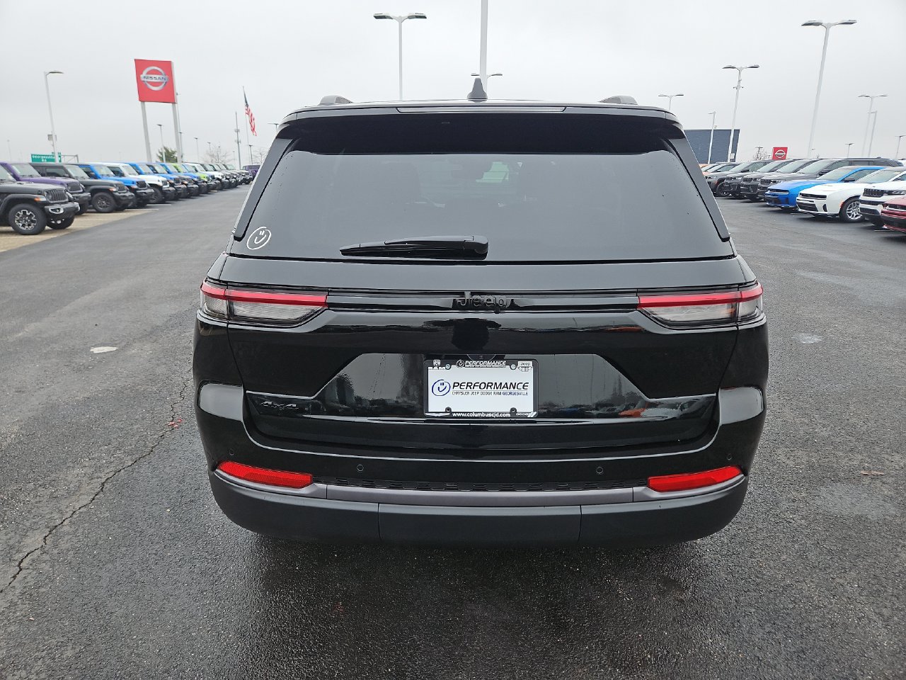 New 2026 Jeep Grand Cherokee Altitude AWD/4WD image 6