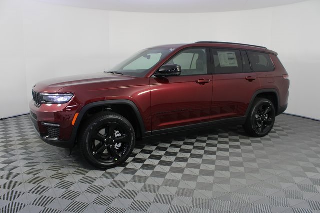 New 2025 Jeep Grand Cherokee L Limited w/ Black Appearance Package image 2