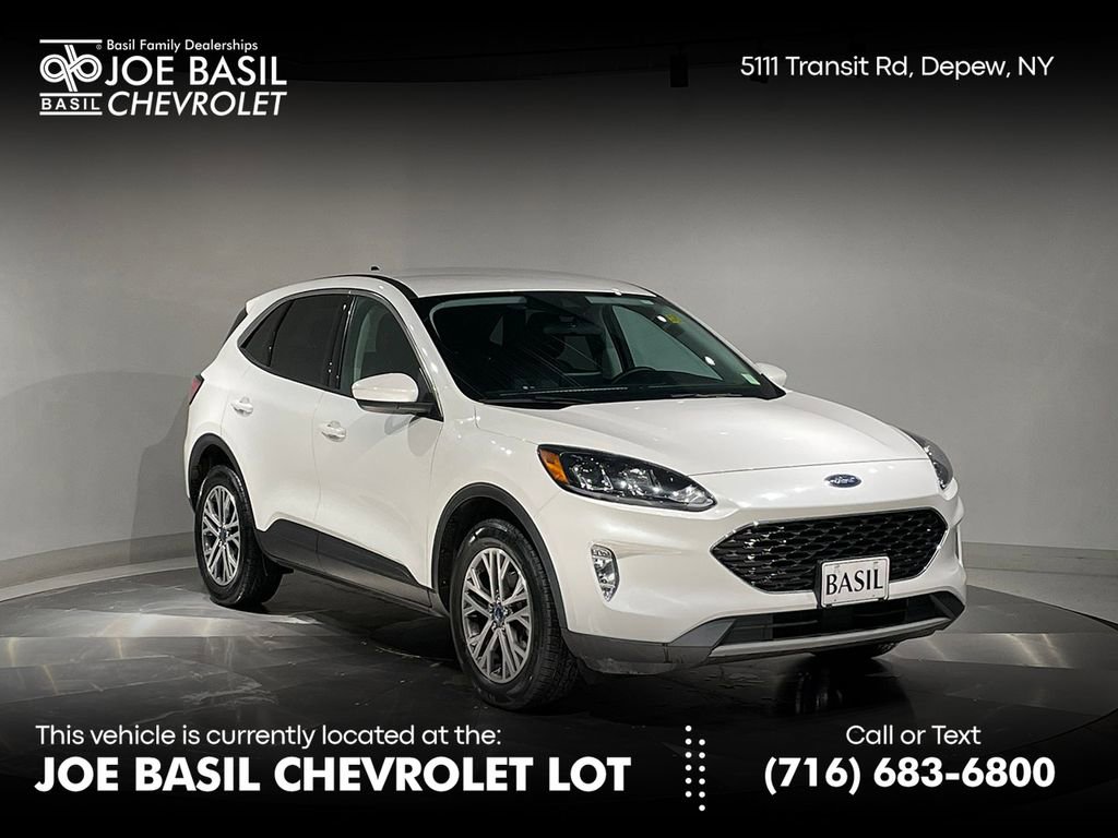 Used 2022 Ford Escape SEL w/ Technology Package image 1