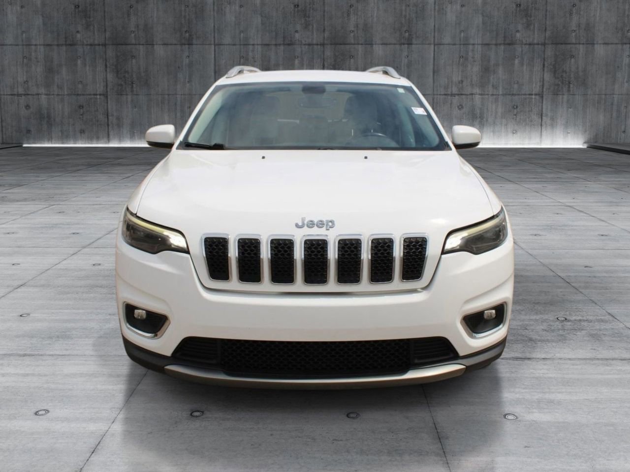 Used 2020 Jeep Cherokee Limited image 8