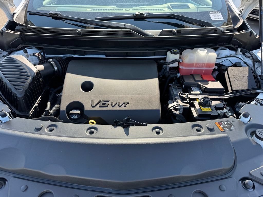 Used 2024 Buick Enclave Premium FWD image 19