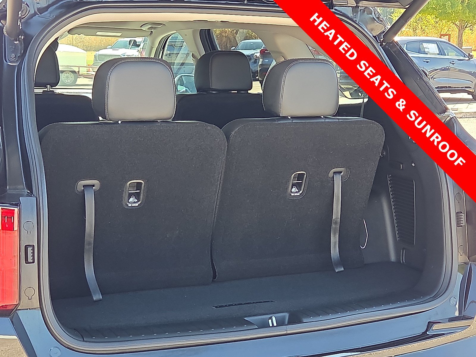 Used 2023 Kia Sorento SX AWD/4WD image 9