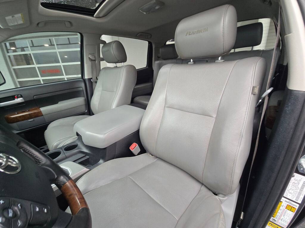 Used 2013 Toyota Tundra Platinum image 18