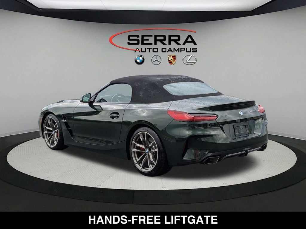 Certified 2025 BMW Z4 M40i w/ Edition RWD image 12