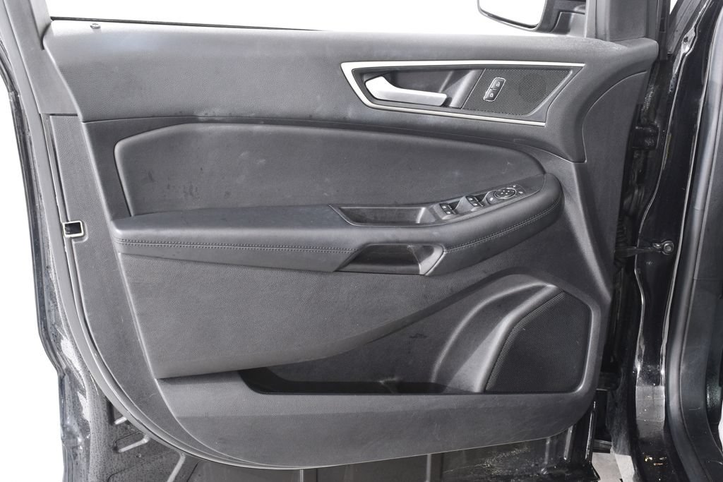 Used 2021 Ford Edge SEL w/ Convenience Package AWD/4WD image 25