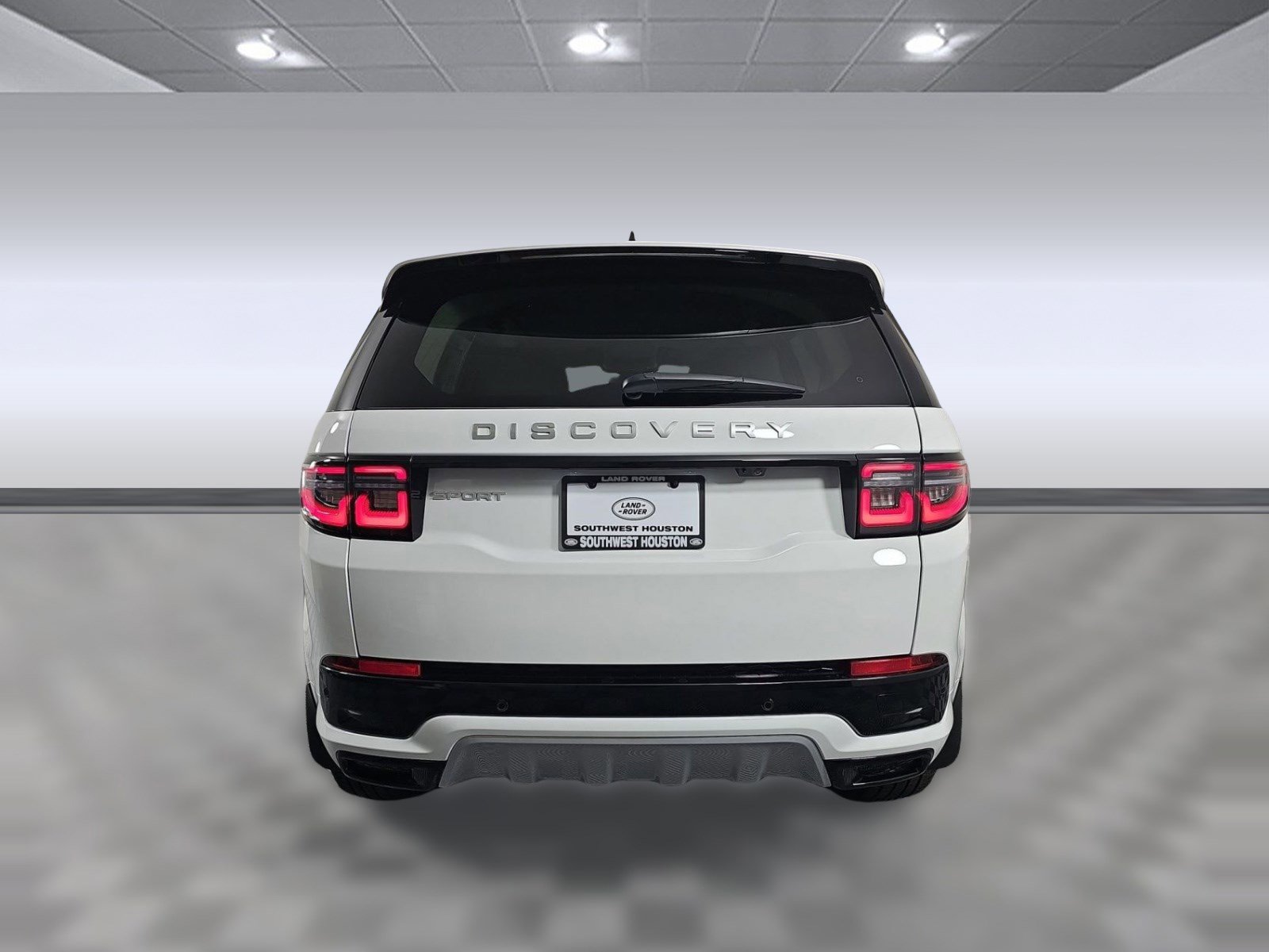 Used 2025 Land Rover Discovery Sport S AWD/4WD image 9