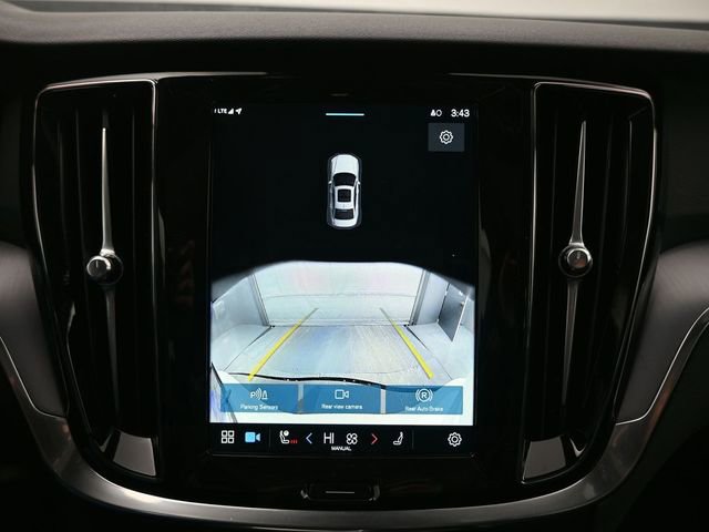 Used 2025 Volvo S60 B5 Core image 20