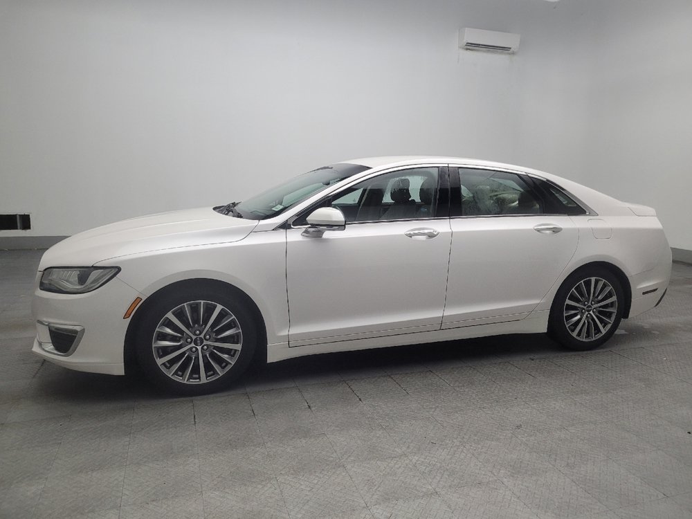Used 2017 Lincoln MKZ Select FWD image 2