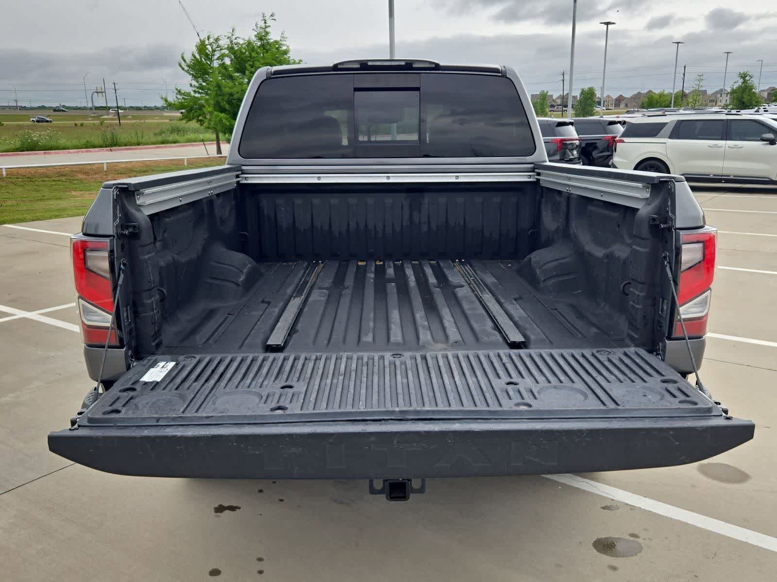 Used 2021 Nissan Titan Platinum Reserve AWD/4WD image 33