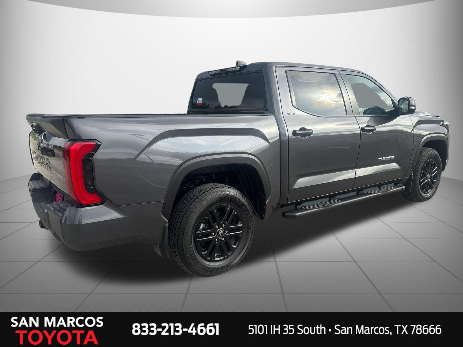 Used 2026 Toyota Tundra SR5 w/ SR5 Convenience Package AWD/4WD image 5