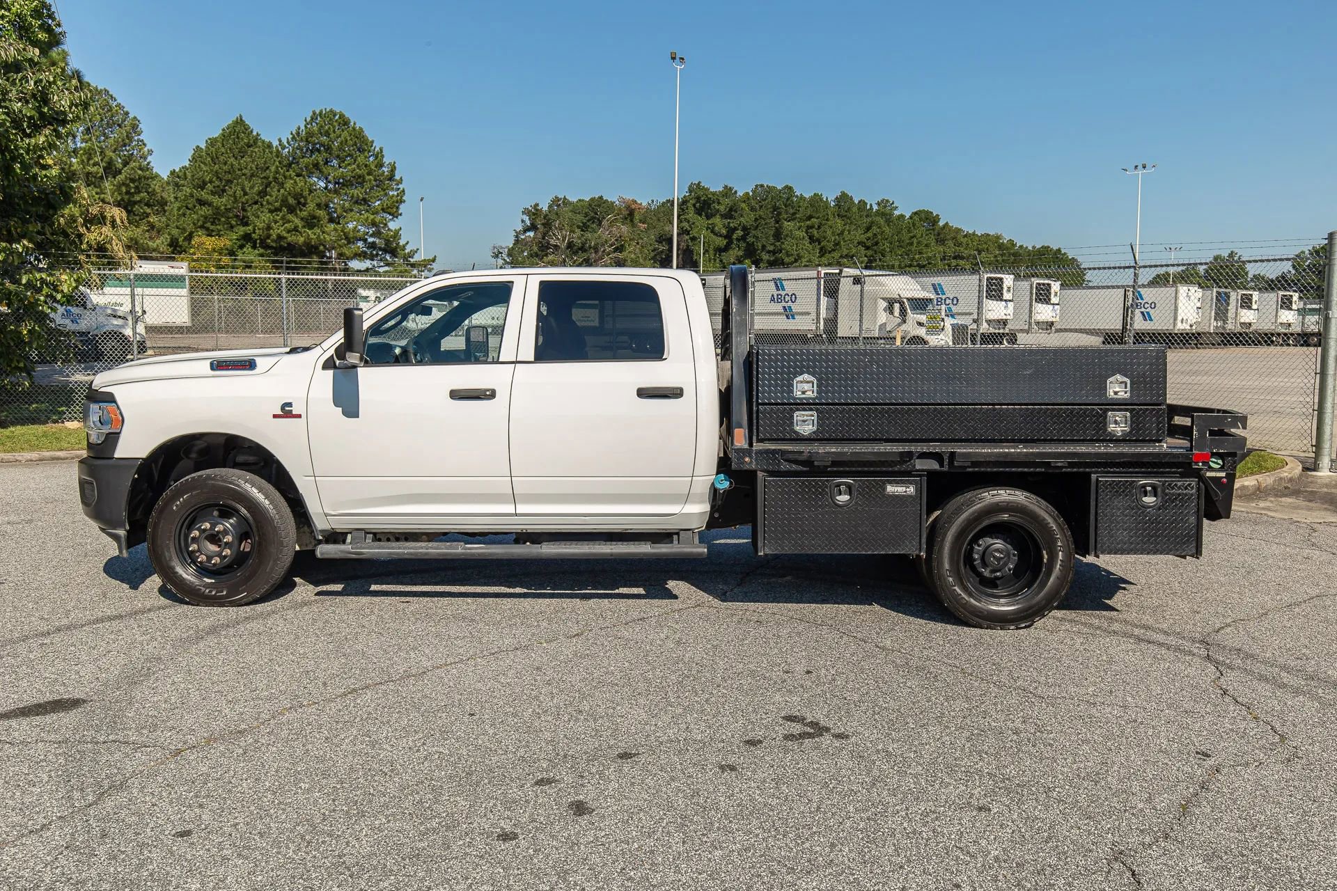 Used 2021 RAM 3500 Tradesman w/ Max Tow Package image 9