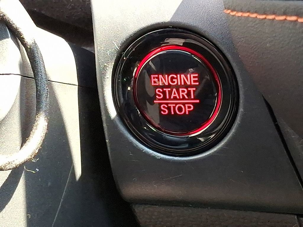 Used 2025 Honda HR-V Sport image 18