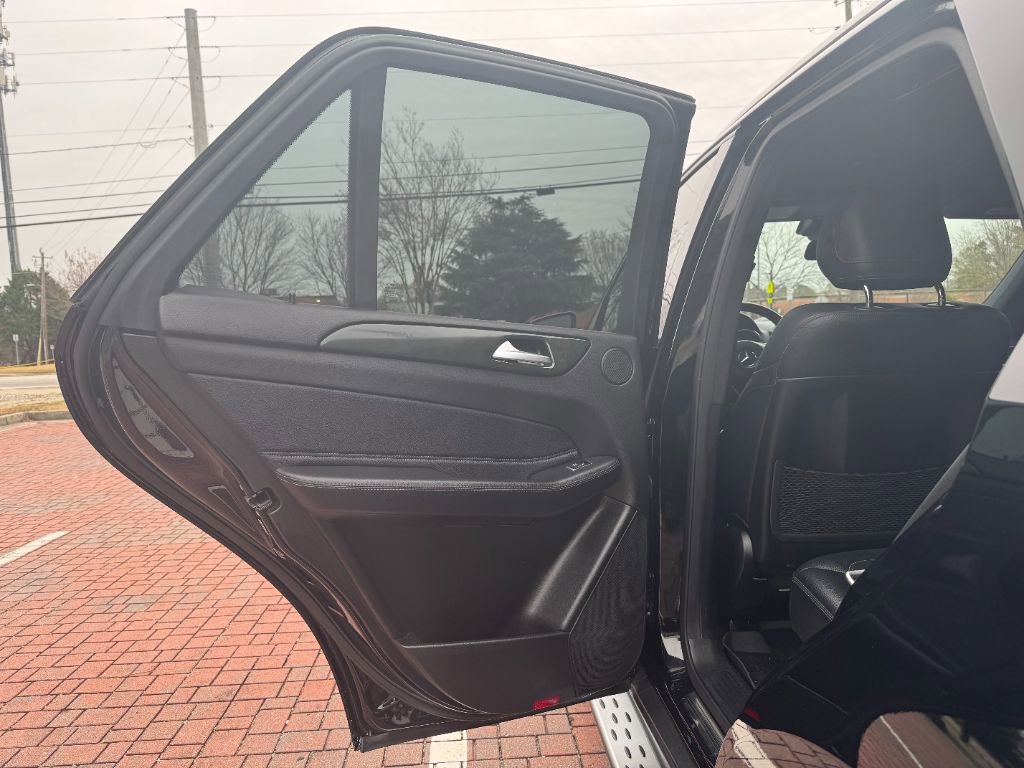 Used 2018 Mercedes-Benz GLE 350 image 11