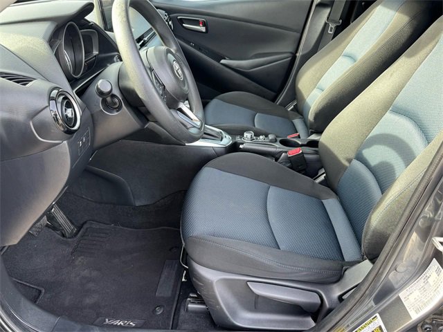 Used 2020 Toyota Yaris LE image 8
