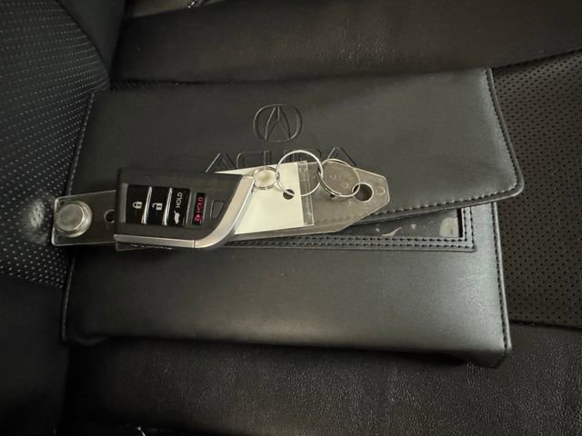 Used 2023 Acura MDX FWD w/ Technology Package image 29