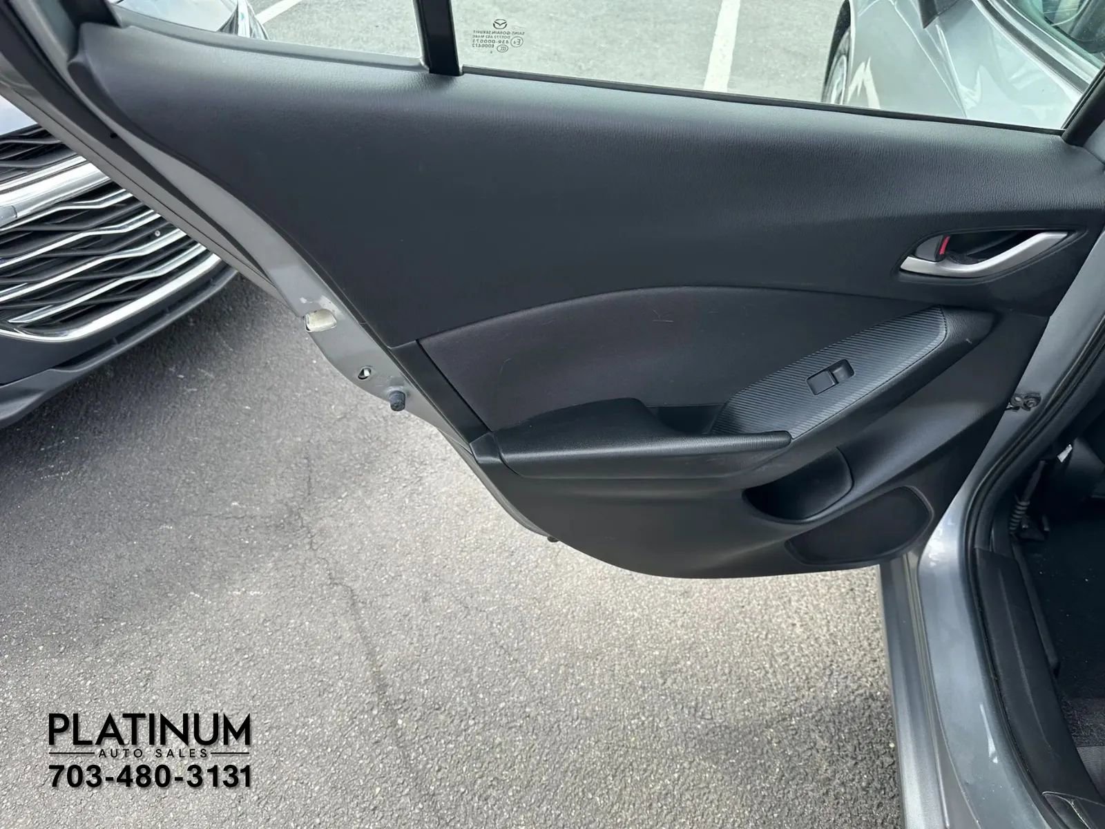 Used 2014 MAZDA MAZDA3 i Sport FWD image 13