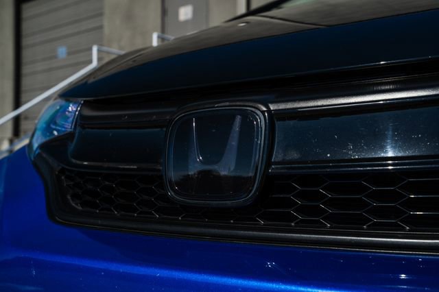 Used 2018 Honda Fit EX image 40