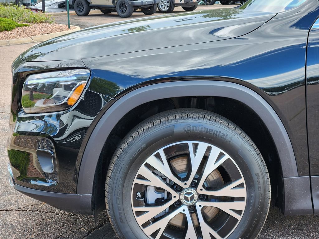 Used 2026 Mercedes-Benz GLB 250 4MATIC image 9