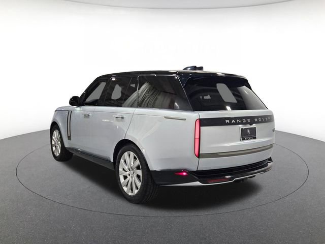 Used 2023 Land Rover Range Rover SE AWD/4WD image 7
