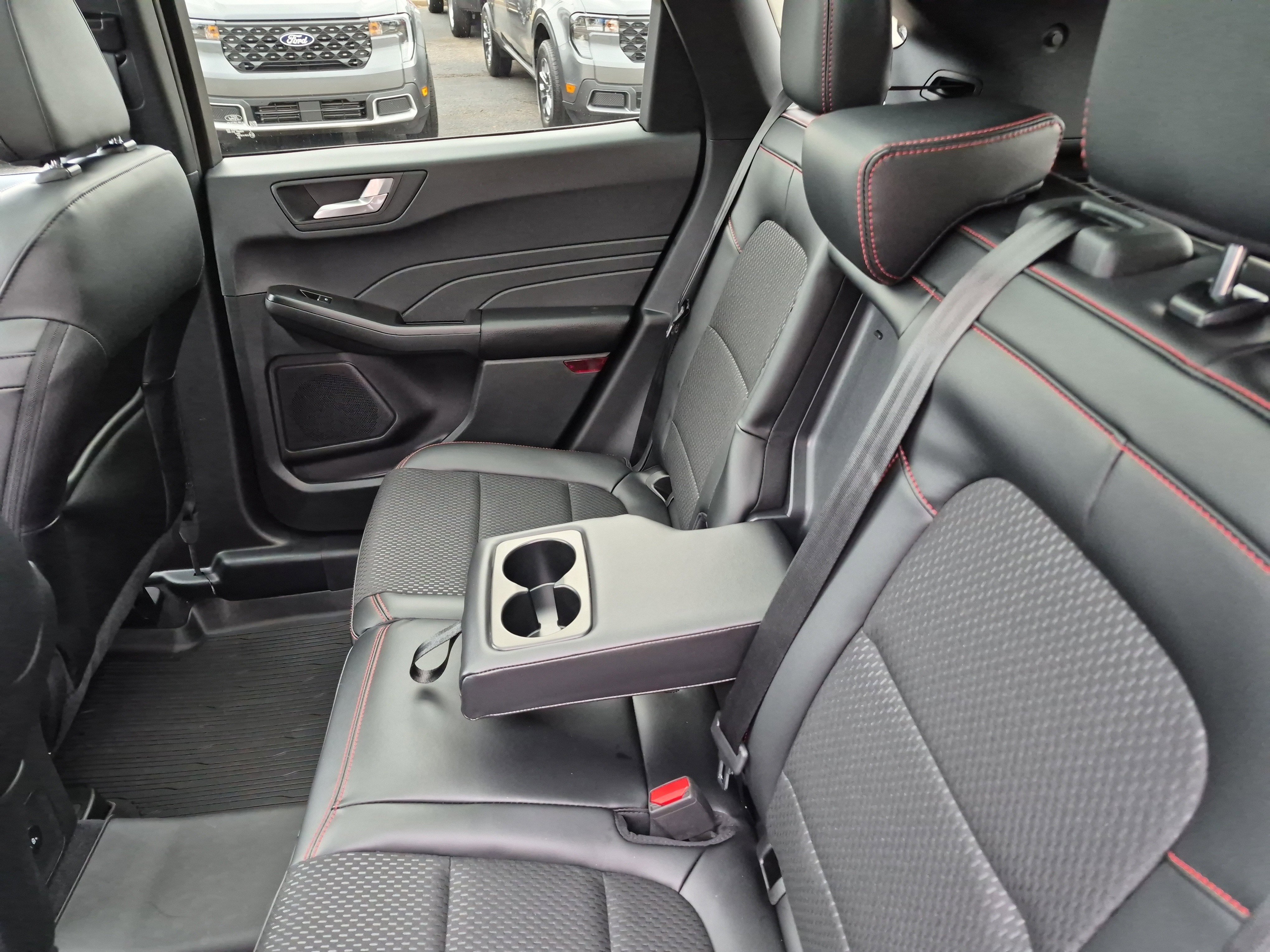 New 2026 Ford Escape ST-Line w/ Tech Pack #1 image 16