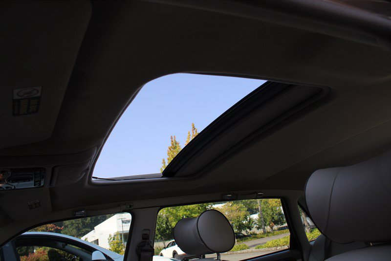 Used 2001 Jaguar XJ RWD image 22