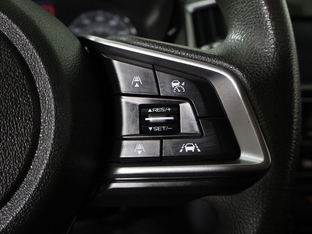 Used 2020 Subaru Impreza 2.0i AWD/4WD image 38