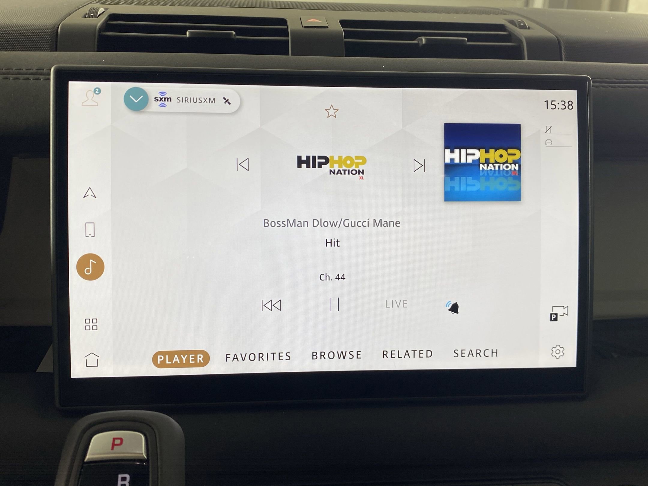 Used 2025 Land Rover Defender 110 S image 22