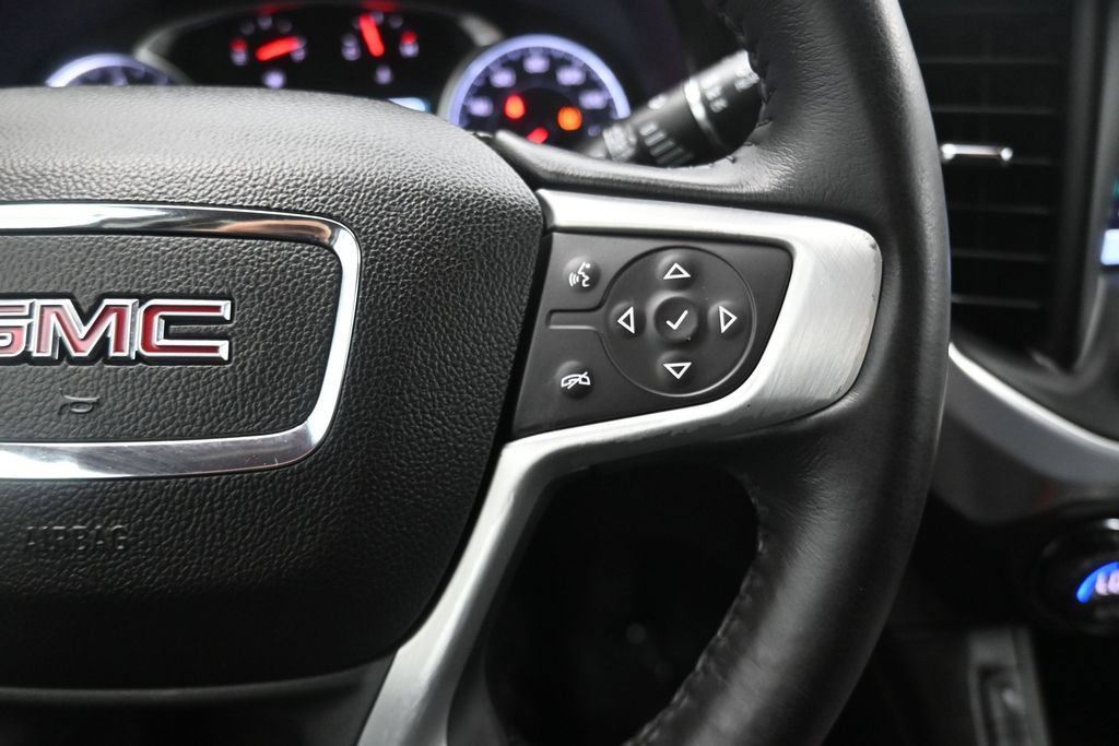 Used 2018 GMC Acadia SLT FWD image 19