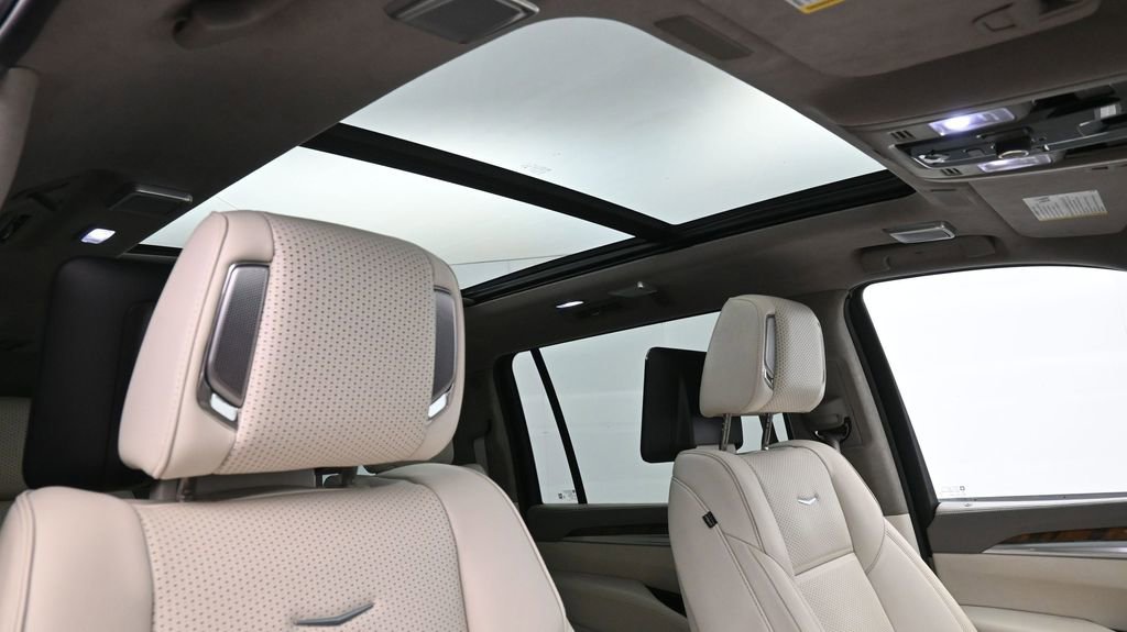 Certified 2025 Cadillac Escalade ESV Sport Platinum AWD/4WD image 23
