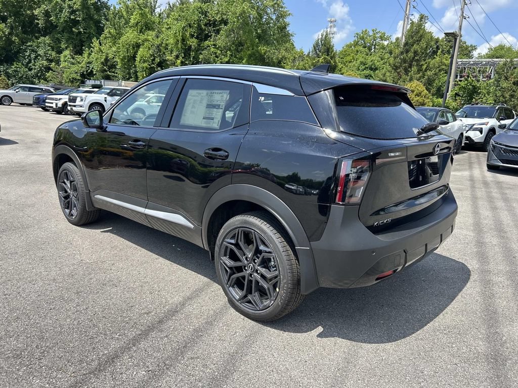 New 2026 Nissan Kicks SR w/ SR Premium Package FWD image 5