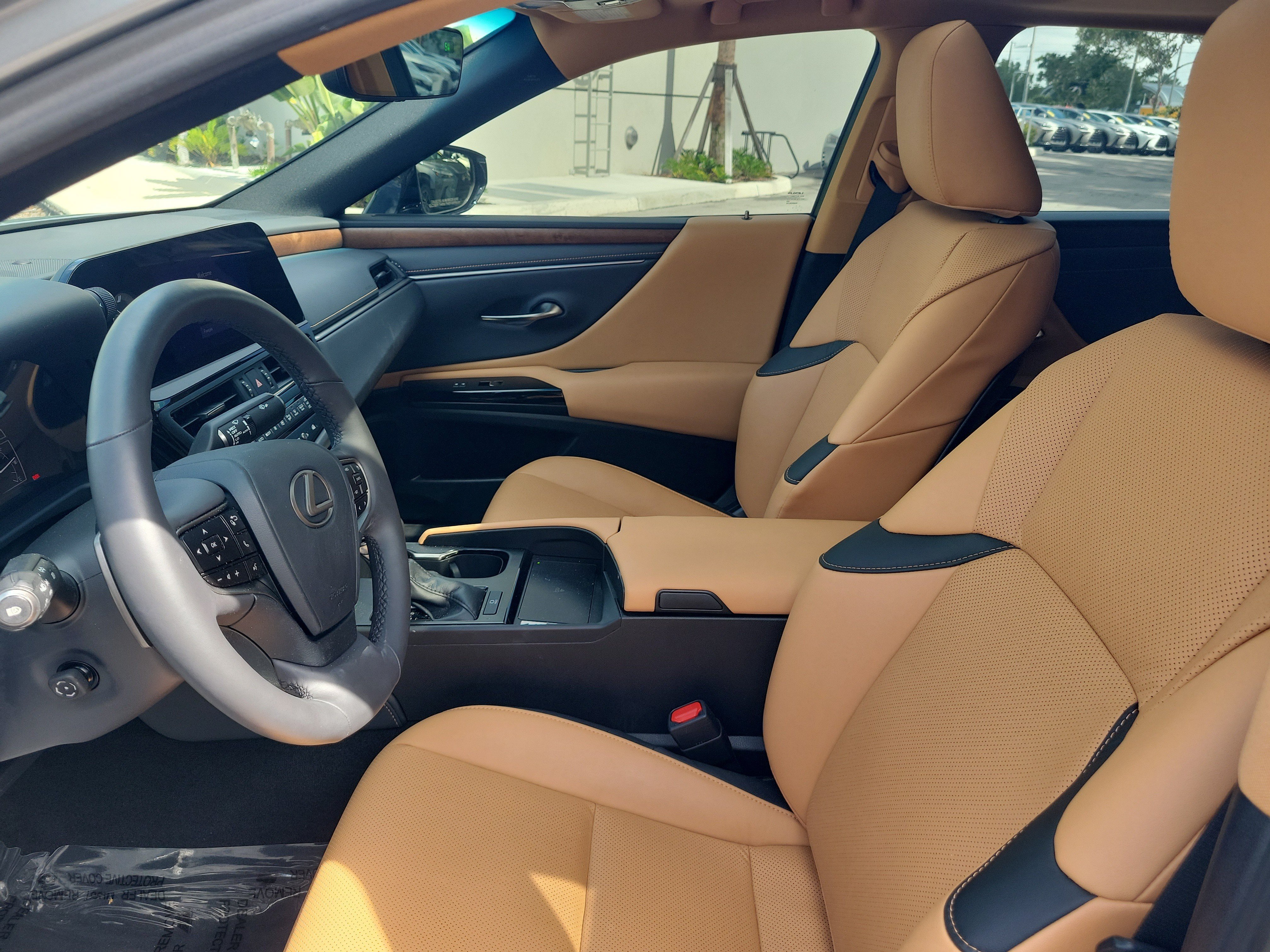 Certified 2023 Lexus ES 250 w/ Premium Package AWD/4WD image 21