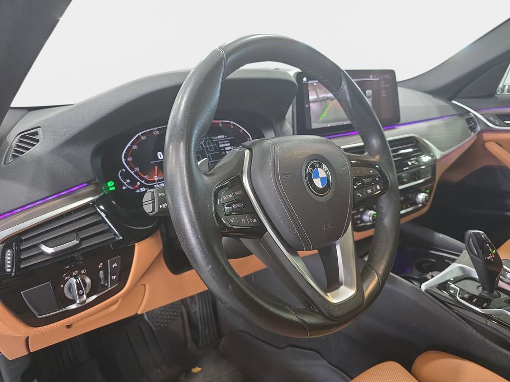 Certified 2022 BMW 530i w/ Convenience Package RWD image 17