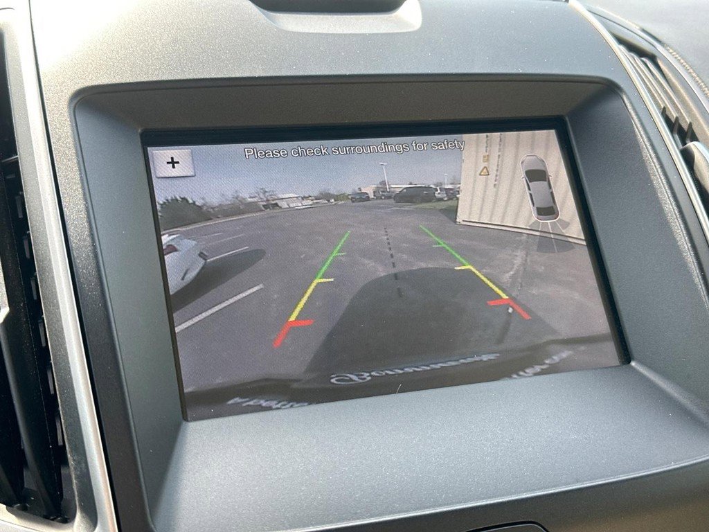 Used 2019 Ford Edge SEL w/ Equipment Group 201A image 26