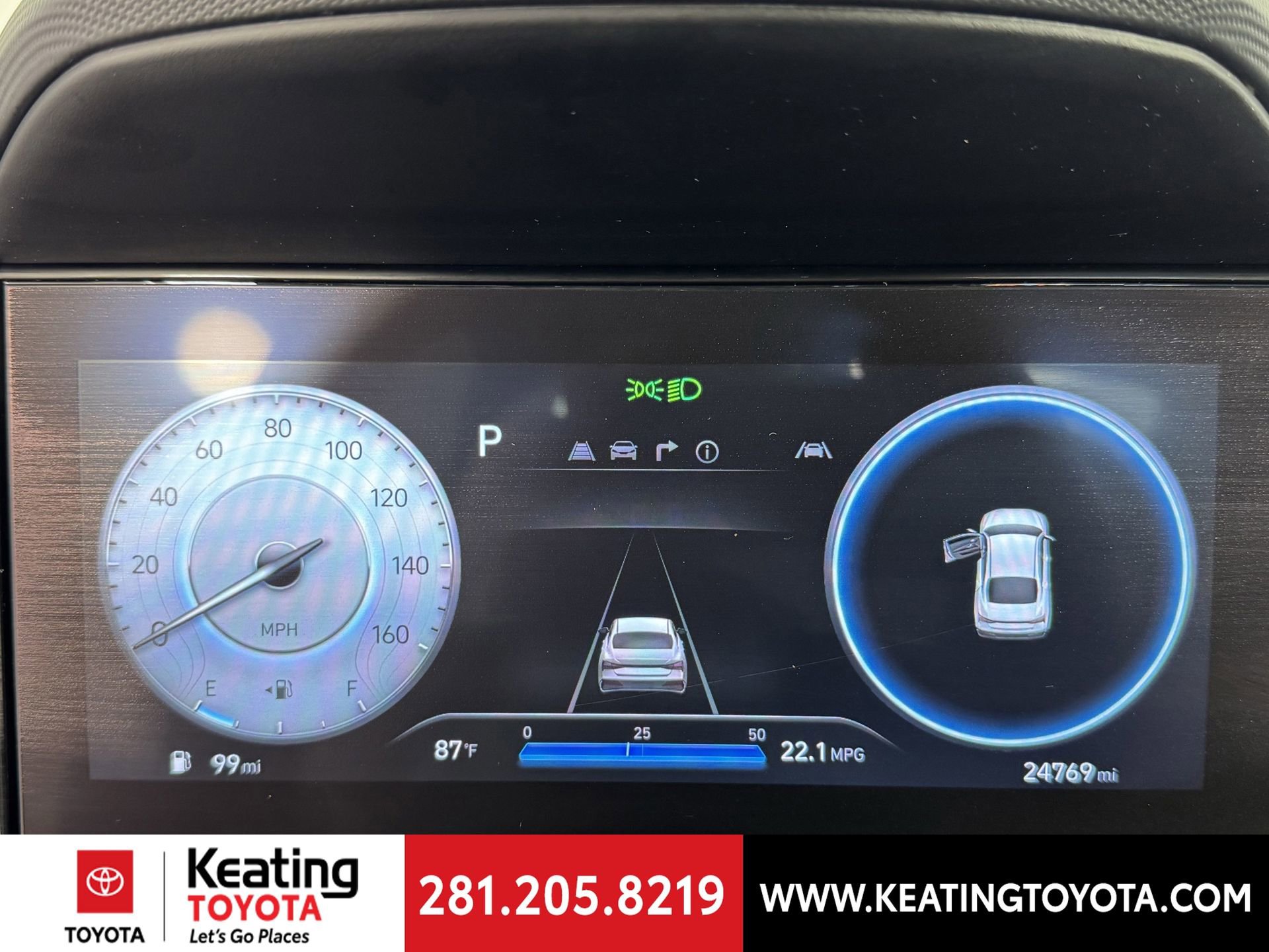 Used 2025 Hyundai Elantra Limited image 25