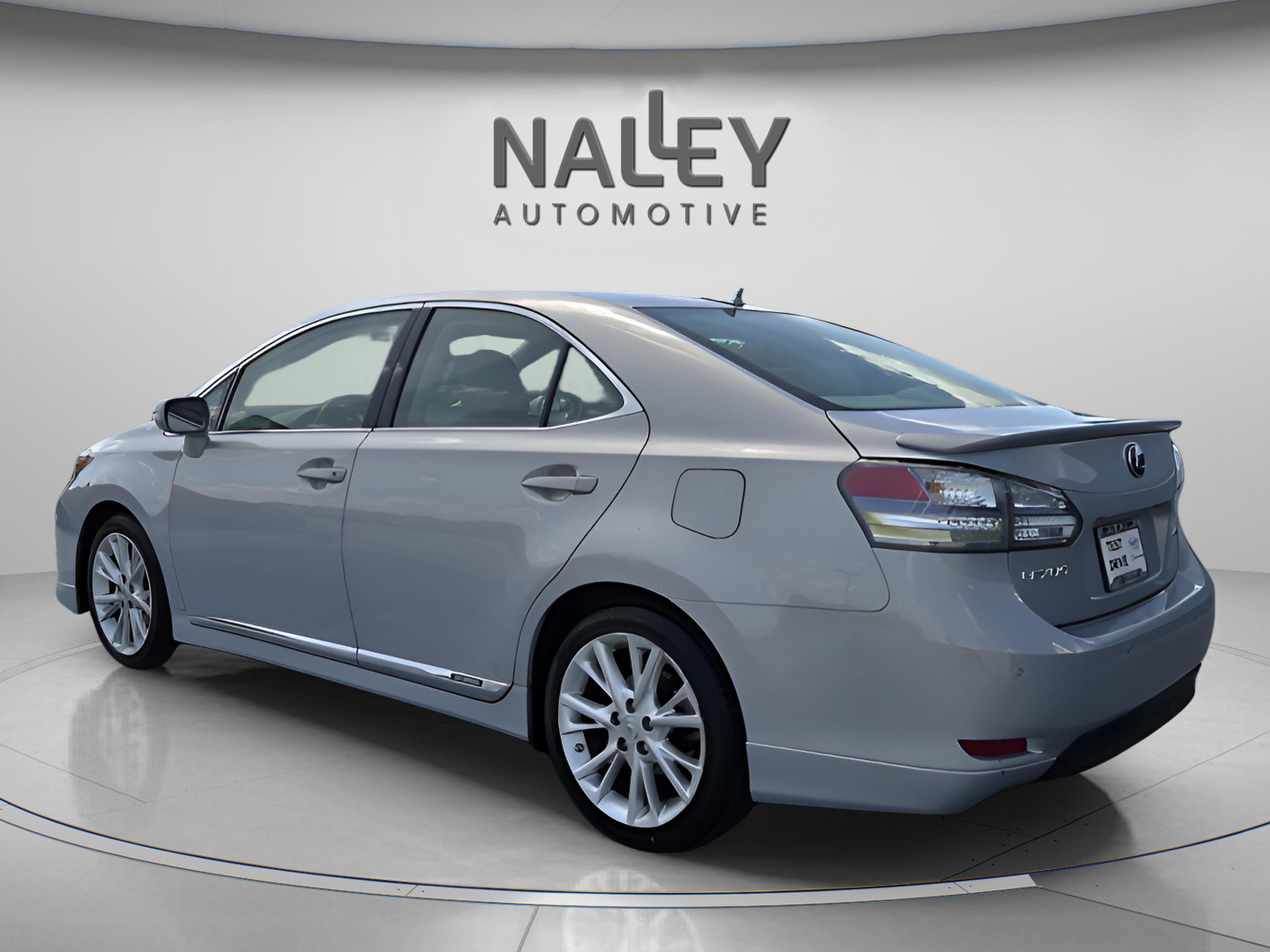 Used 2010 Lexus HS 250h image 2